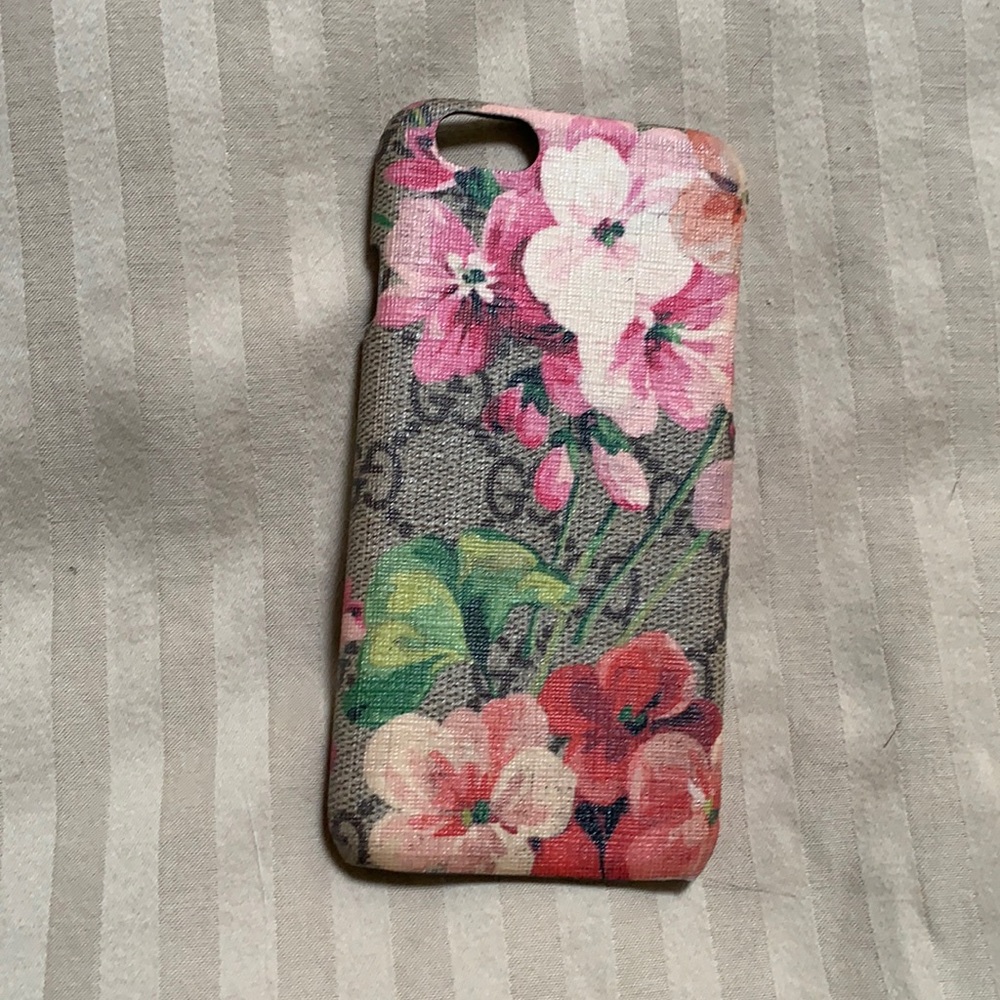 Gucci iPhone 6 case
